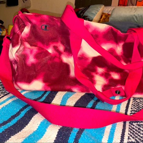 CHAMPION DUFFLE BAG - Picture 8 of 15